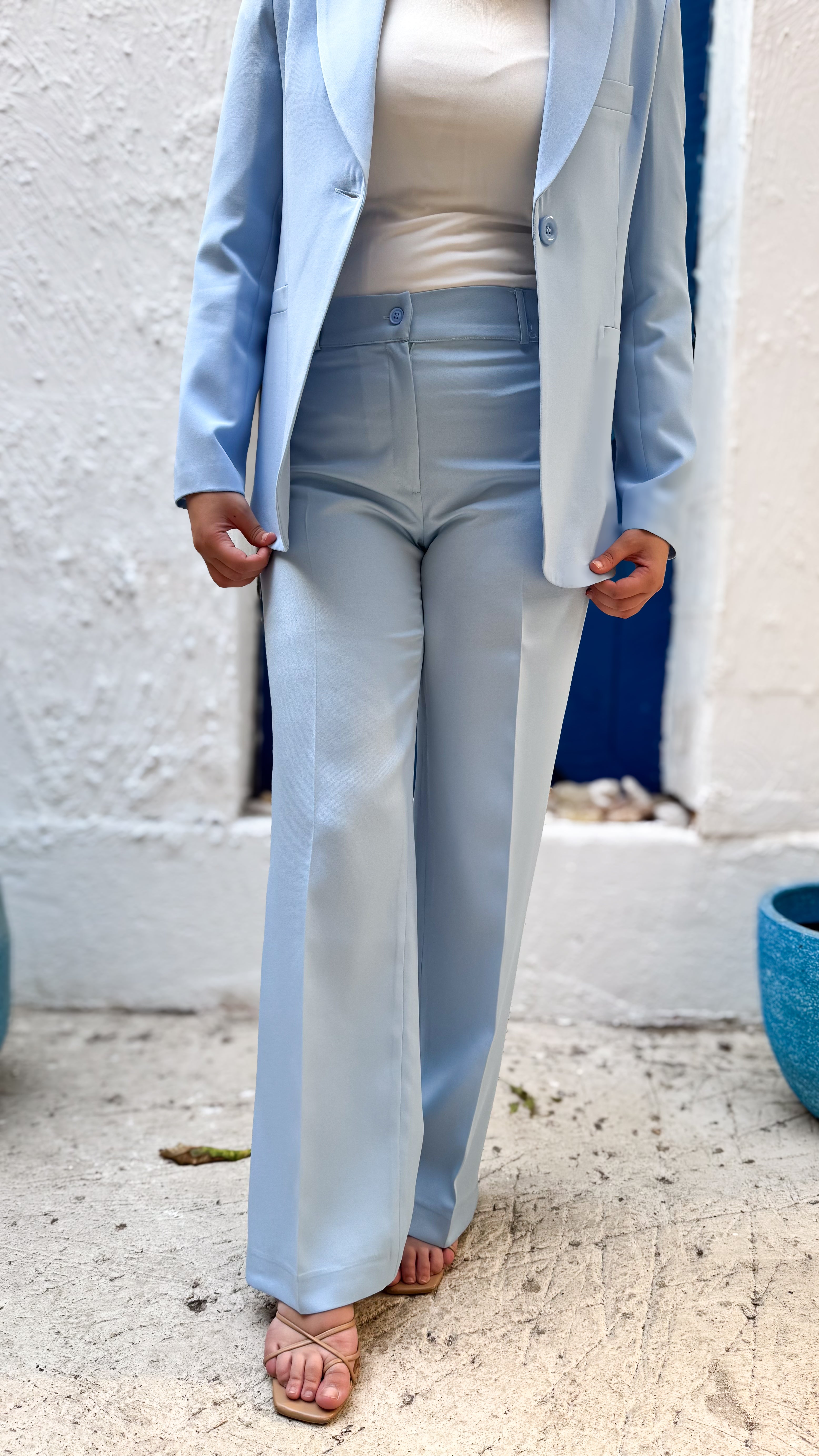 Wide leg pants